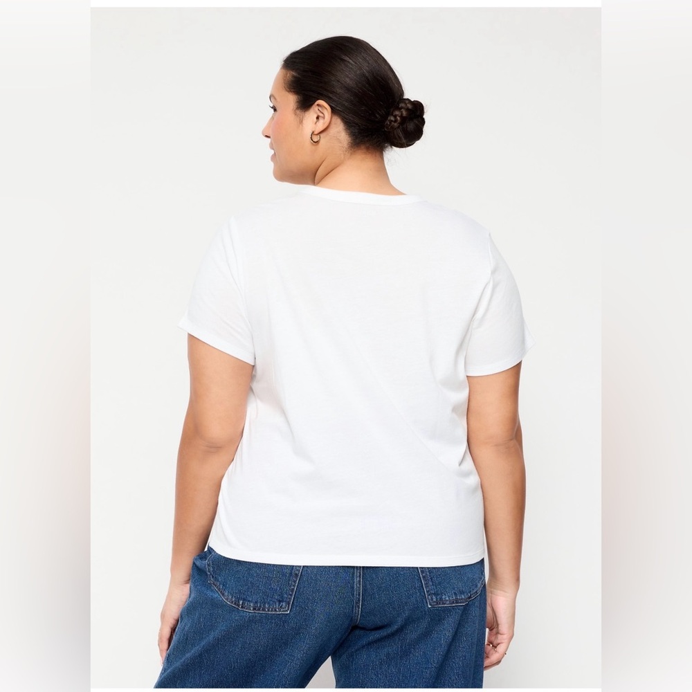 Old Navy White American Tradition Tee - Picture 2 of 5